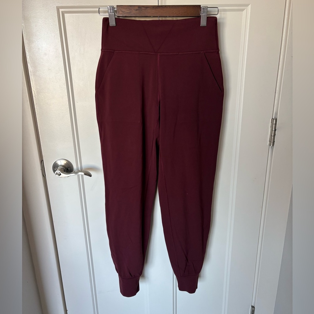 Lululemon Women’s Align Joggers